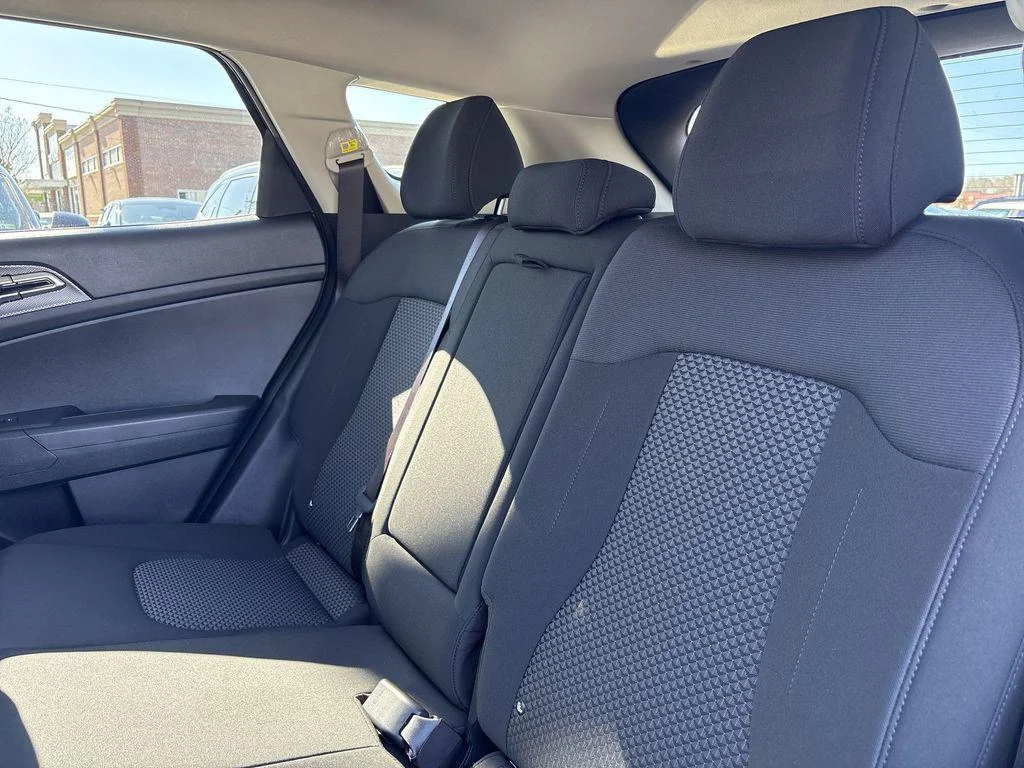 2025 Kia Sportage LX Hybrid - Photo 25