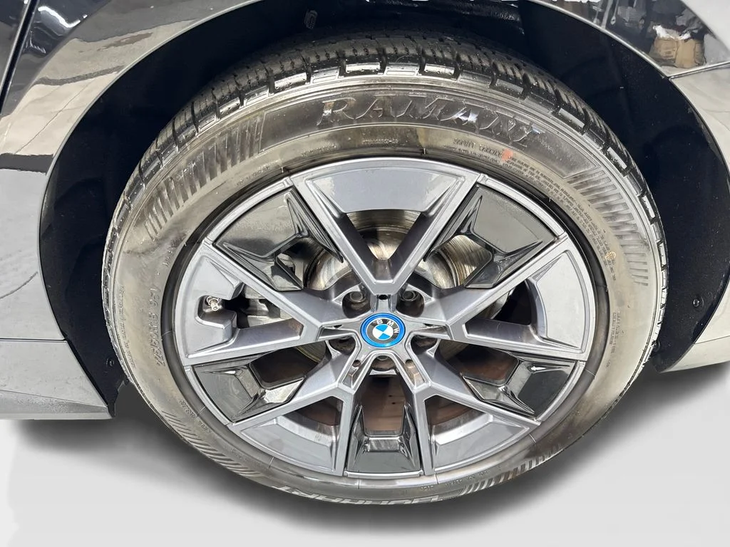 Used 2024 Black BMW eDrive35 image 78