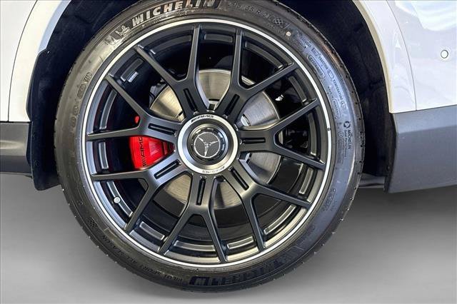 New 2027 MANUFAKTUR Moonlight White Metallic Mercedes-Benz AMG® GLC 53 image 59