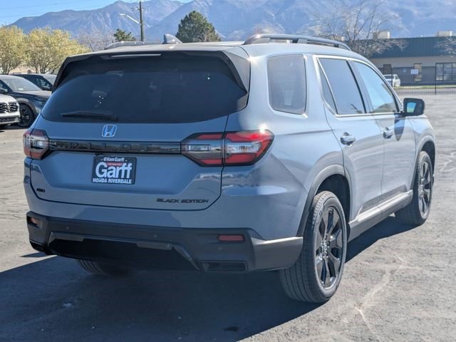 New 2026 Sonic Gray Pearl Honda Black Edition image 3
