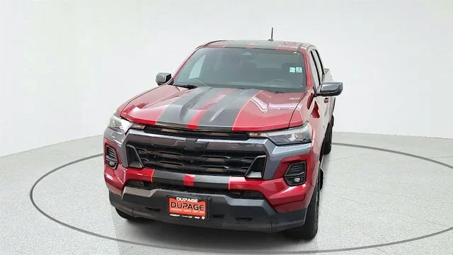 Used 2025 Red Chevrolet LT image 3
