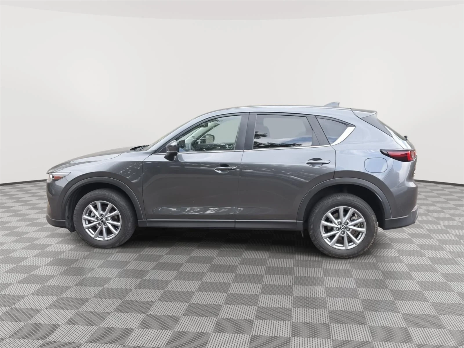 Used 2023 Machine Gray Metallic Mazda 2.5 S Preferred Package image 2