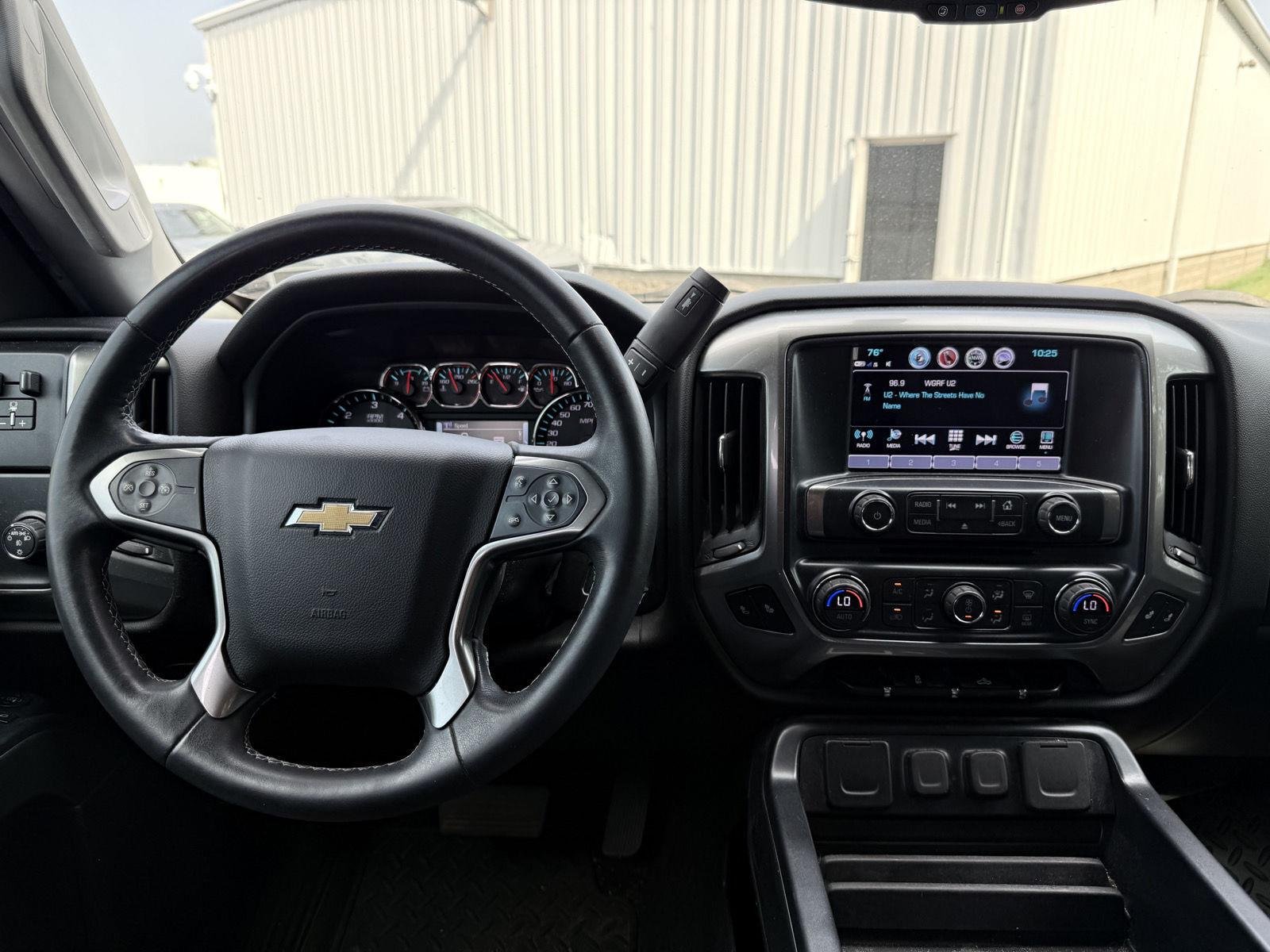 Used 2018 Black Chevrolet LT image 7
