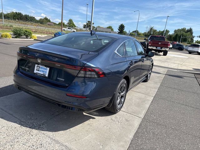 Used 2026  Honda EX-L image 6