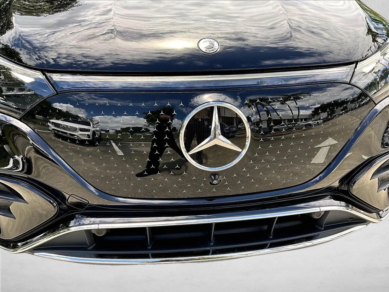 Used 2023 Obsidian Black Metallic Mercedes-Benz EQE 350+ image 29