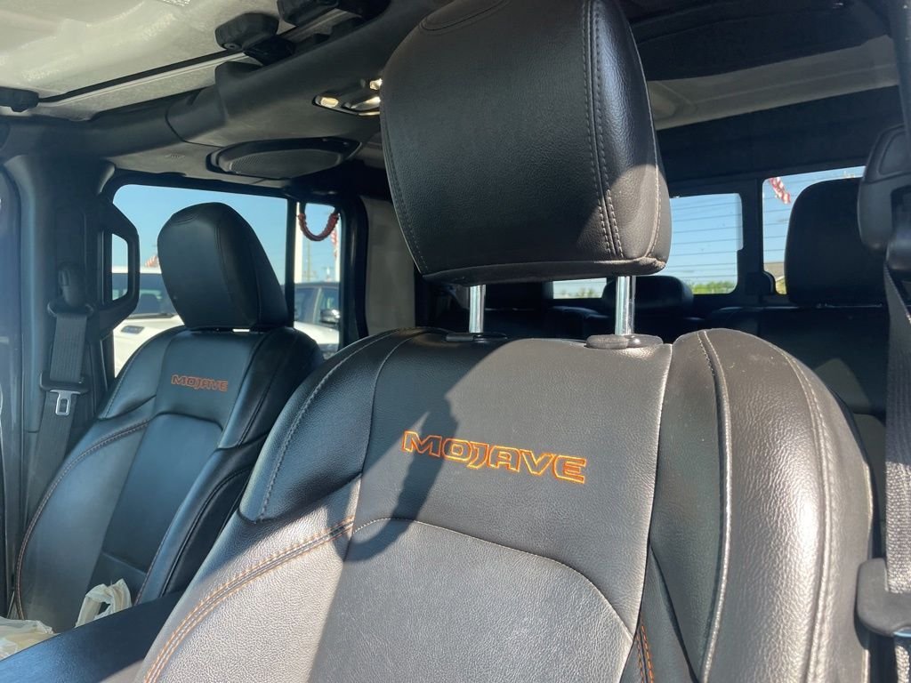 Used 2021 Gray Jeep Mojave image 18
