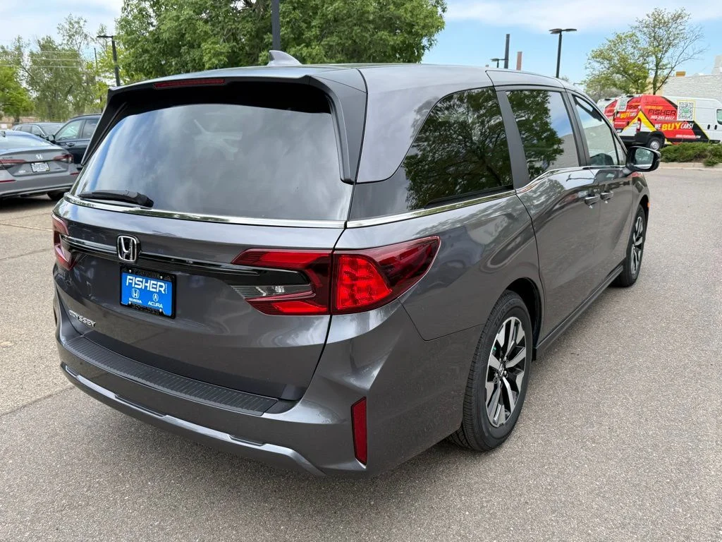 New 2026 Modern Steel Metallic Honda EX-L image 5