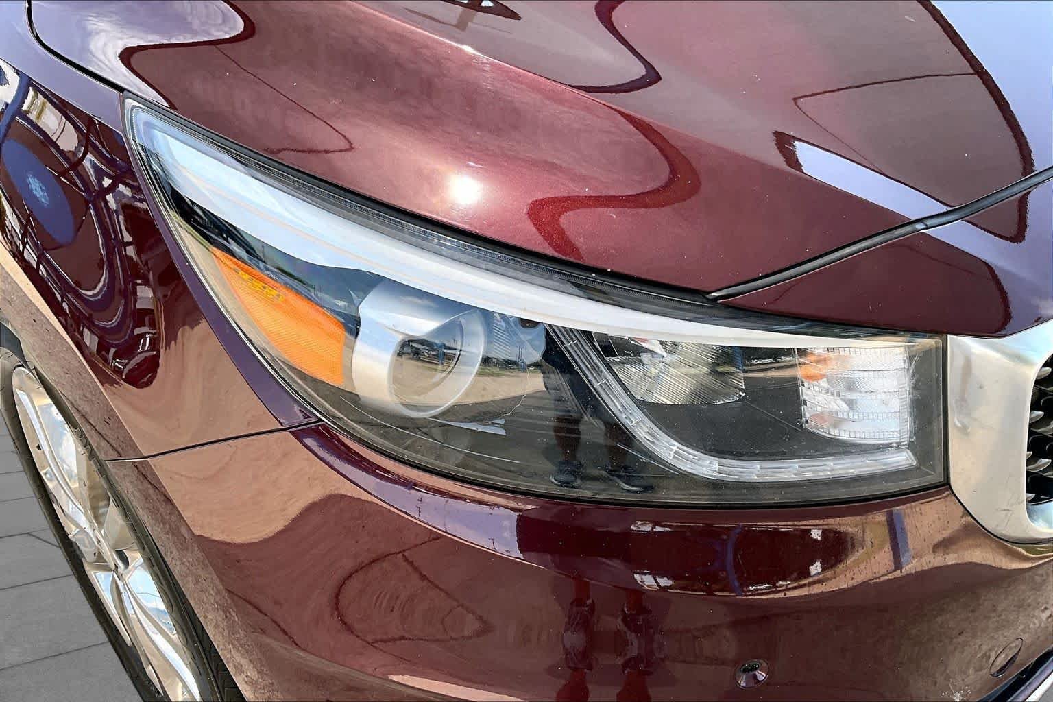 Used 2016 Venetian Red Pearl Metallic Kia SX-L image 28