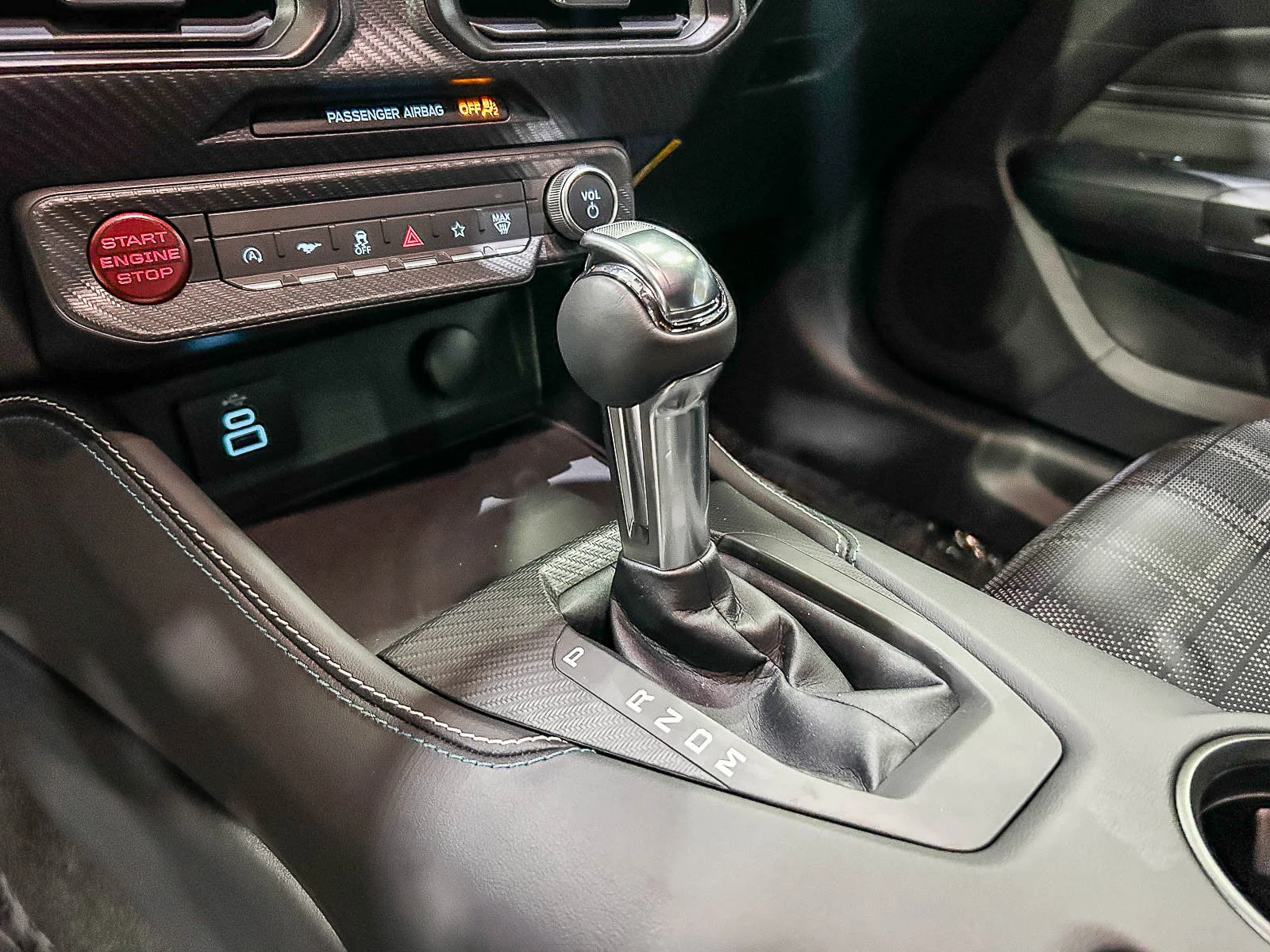 New 2026 Carbonized Gray Metallic Ford GT Premium Convertible image 22