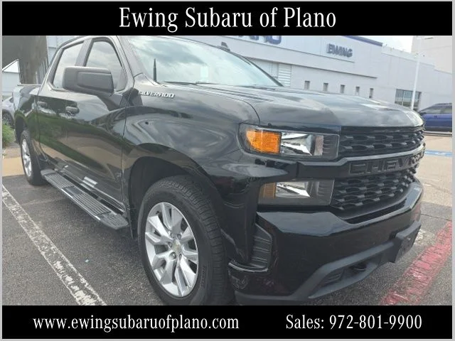 2020 Chevrolet Silverado 1500 Custom Crew Cab Short Box's photo
