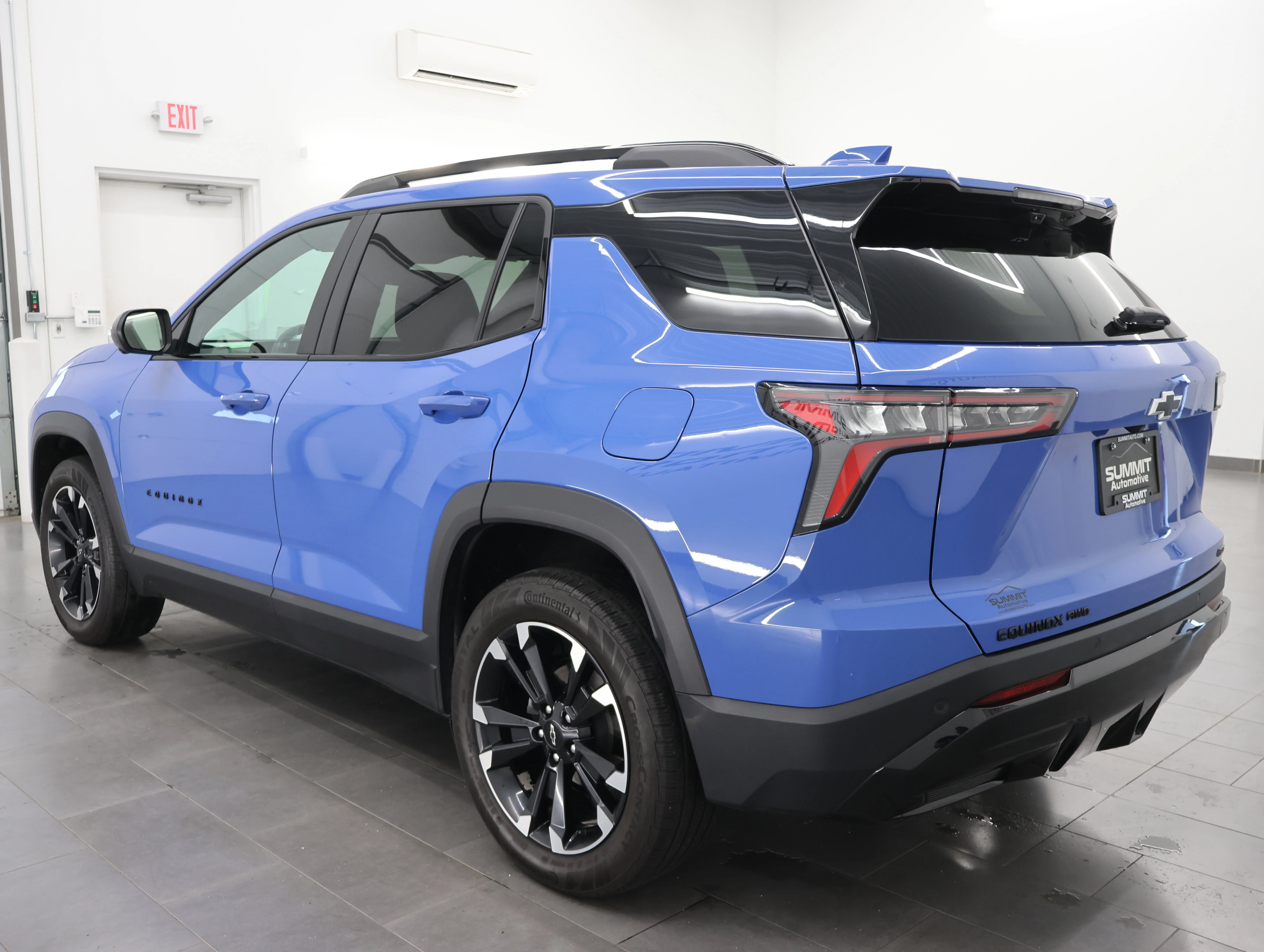 Used 2025 Reef Blue Metallic Chevrolet RS image 6