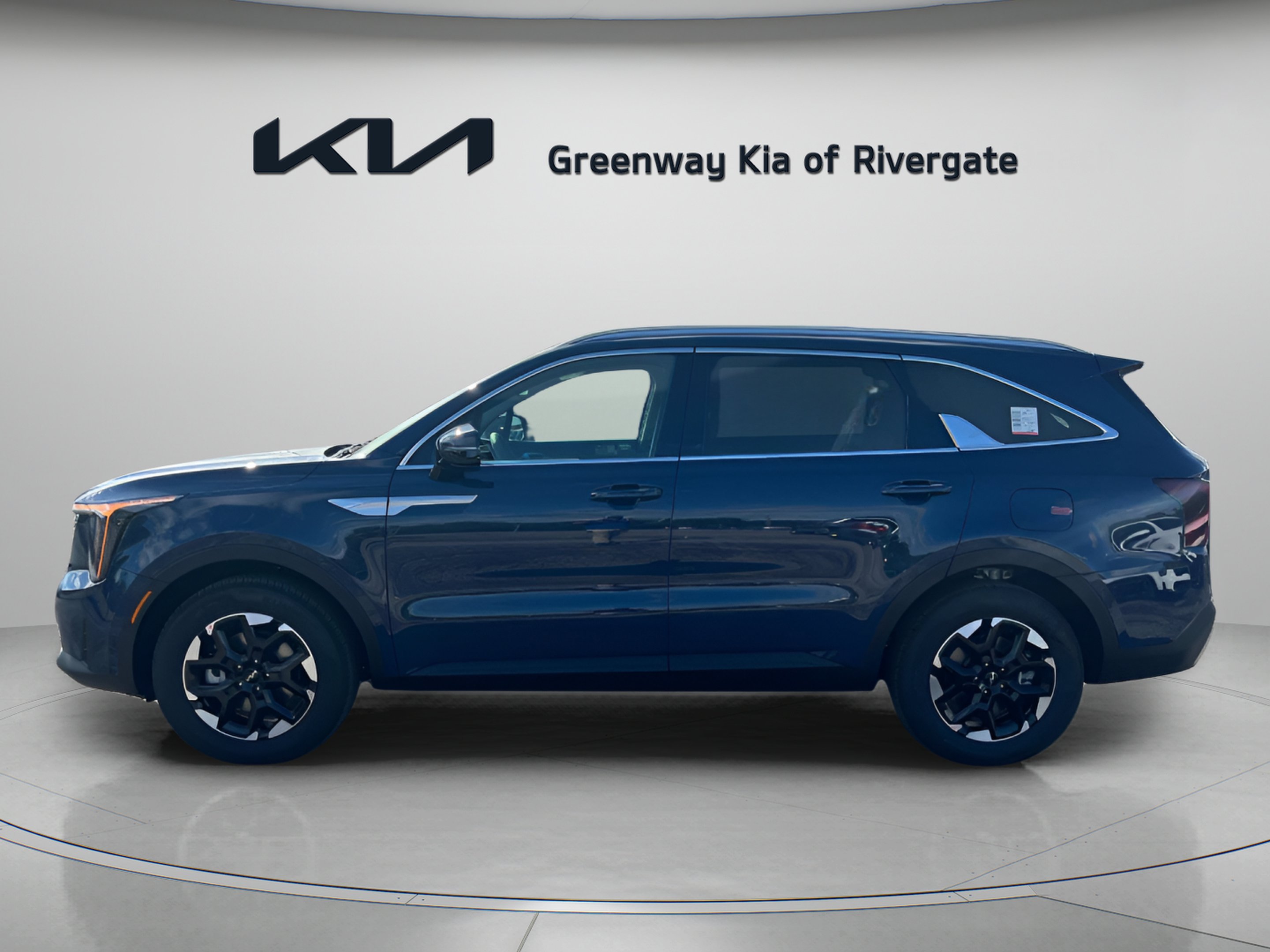 2025 Kia Sorento S - Photo 4