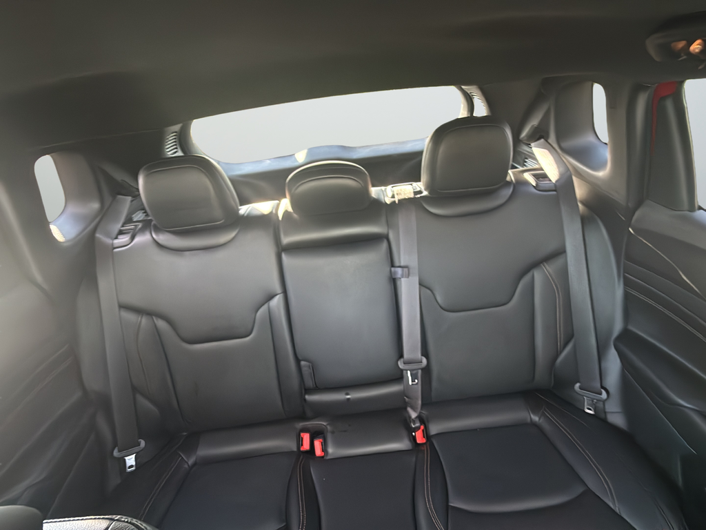 Used 2022 Red Jeep Limited image 27