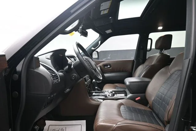 Certified Used 2020 Black Nissan Platinum image 9
