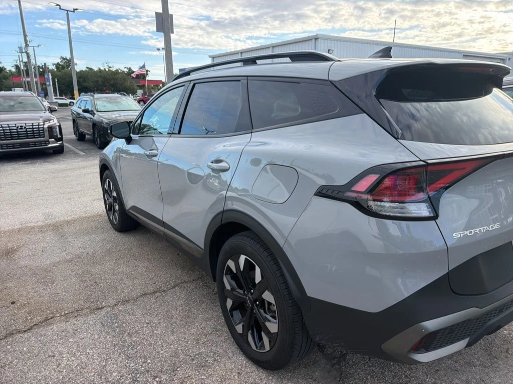 Used 2024 Gray Kia X-Line image 4