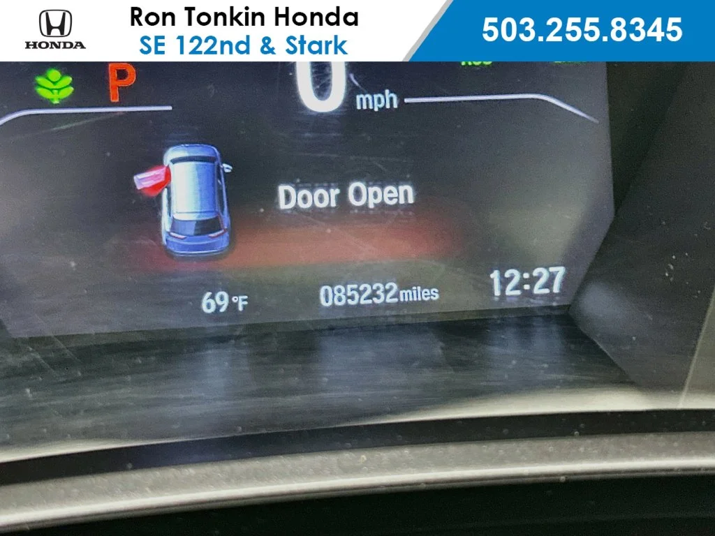 Used 2020 Crystal Black Pearl Honda Touring image 14