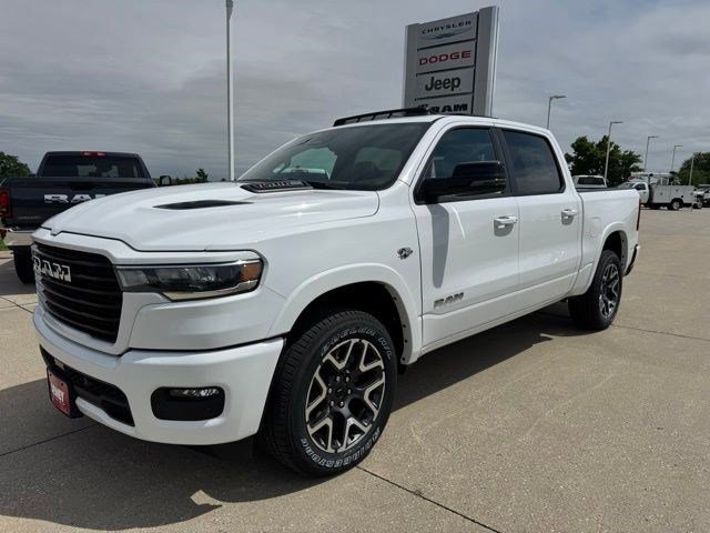 New 2026 Bright White Clear-Coat Exterior Paint RAM Laramie image 3