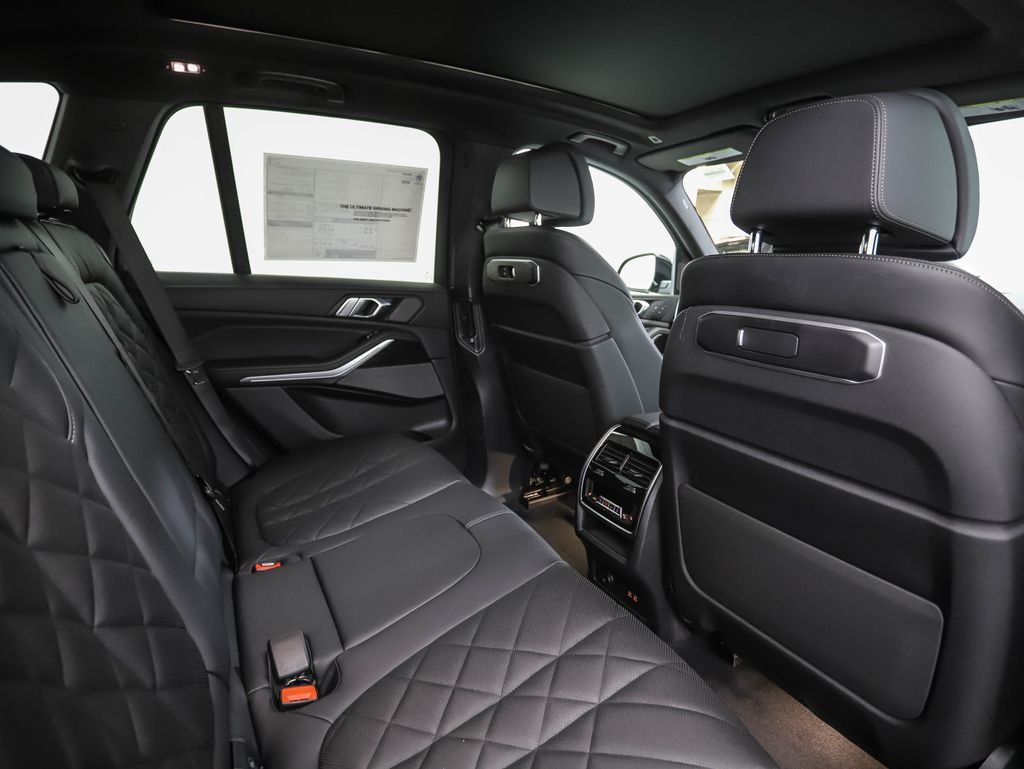 New 2026 Gray Metallic BMW xDrive40i image 26