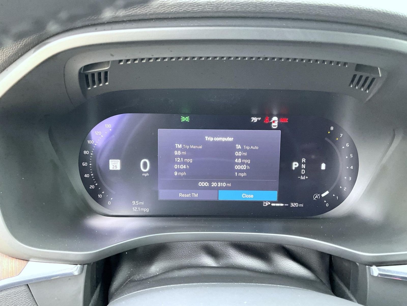 2024 Volvo XC60 Plus - Photo 12