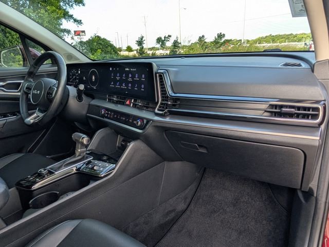 Used 2025  Kia SX-Prestige image 25