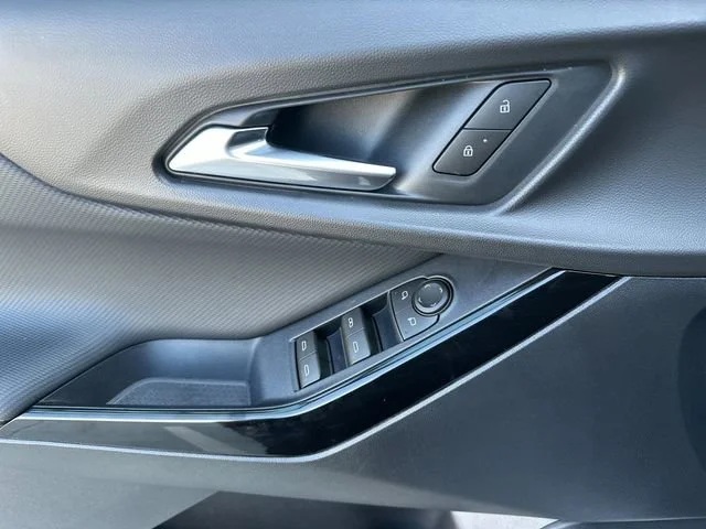 2026 Chevrolet Equinox LT - Photo 11