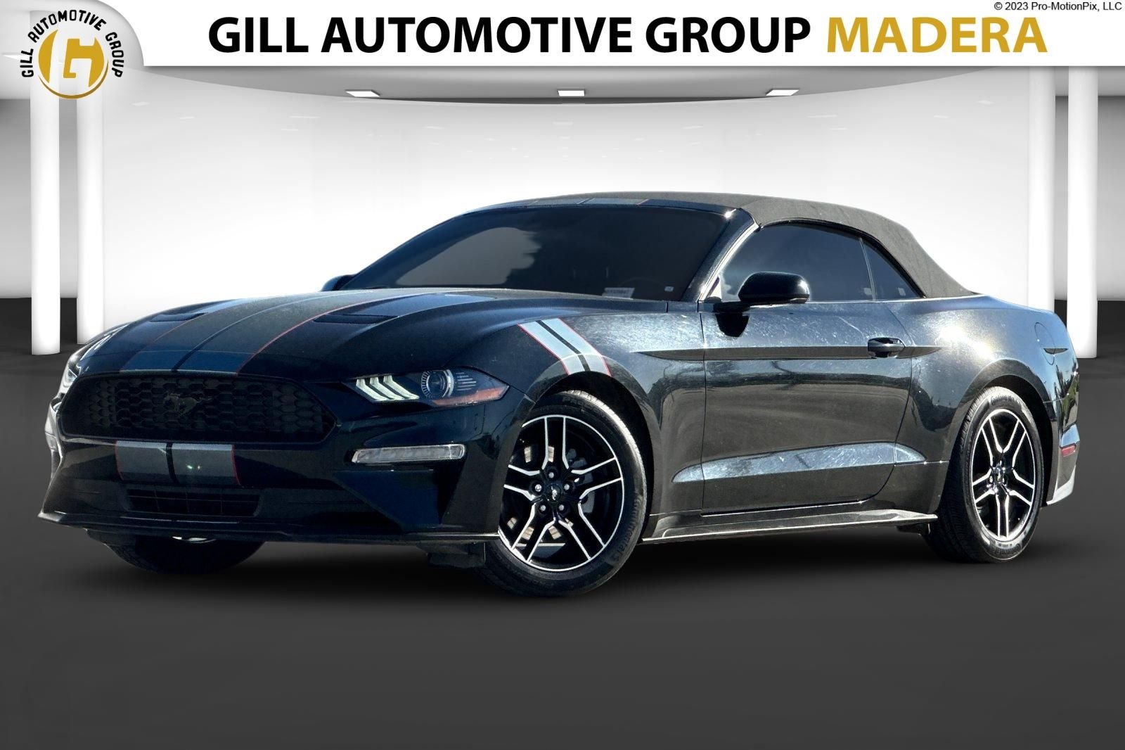 2022 Ford Mustang EcoBoost