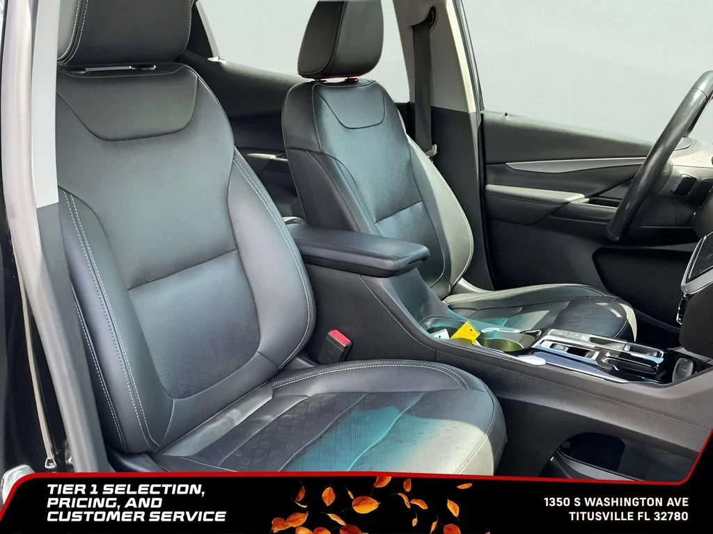Used 2022 MOSAIC BLACK METALLIC Chevrolet 2LT image 16