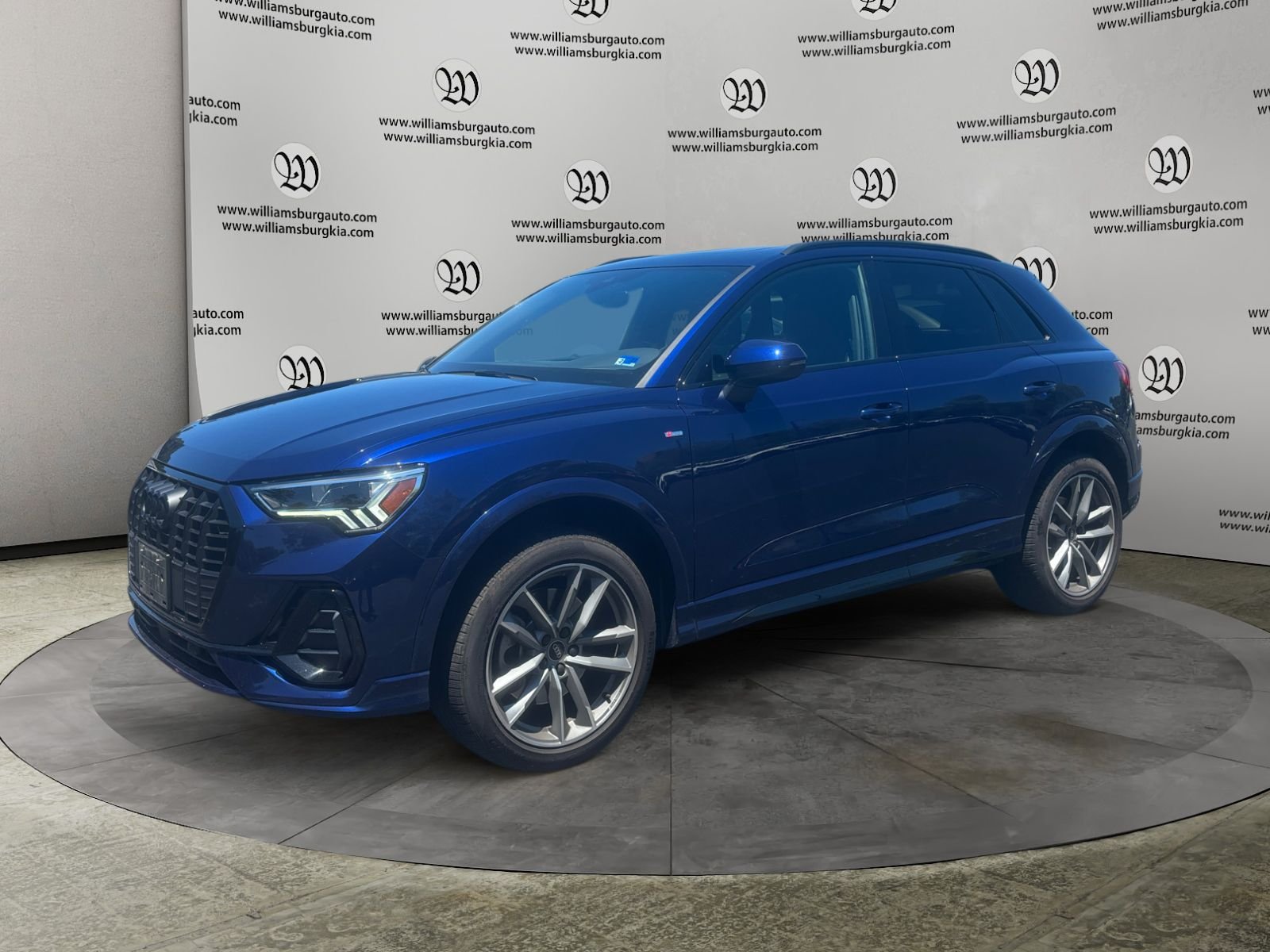 2024 Audi Q3 45 TFSI S Line Premium Plus quattro's photo
