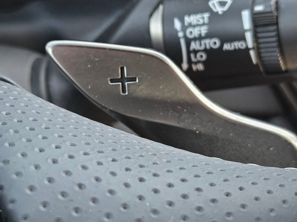 Used 2018 Ultra White Lexus 500 image 19