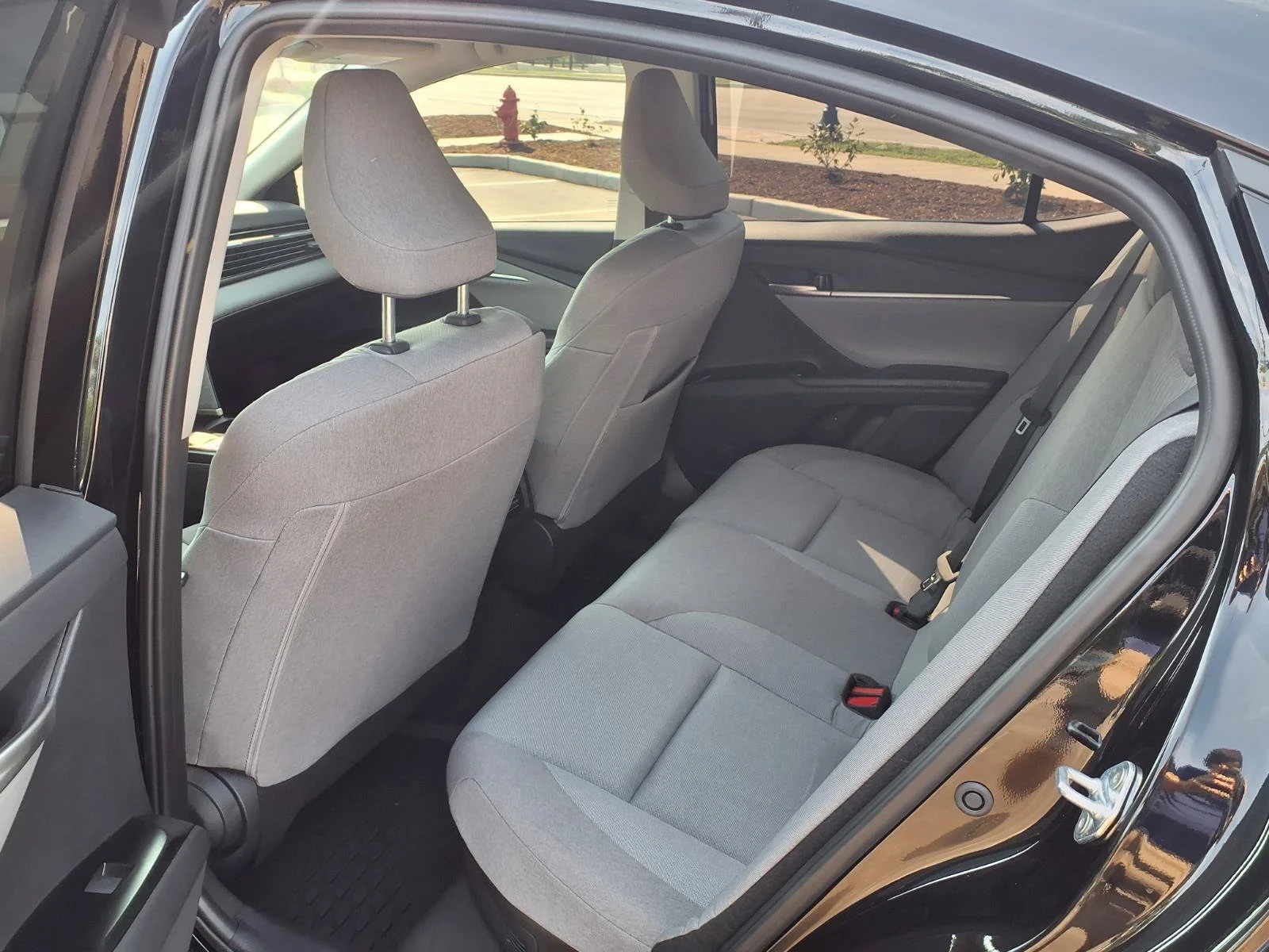 Used 2025 BLack Toyota LE image 21