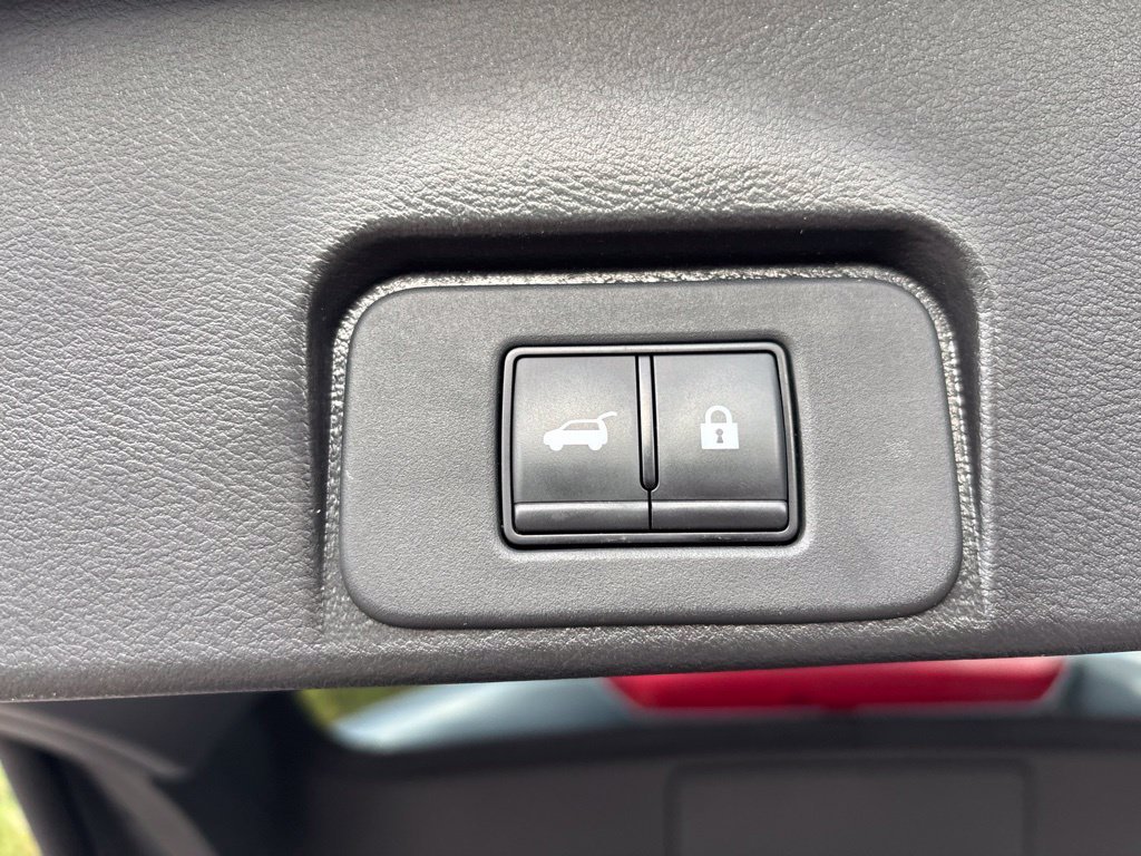Used 2023 Gray Nissan SL image 15