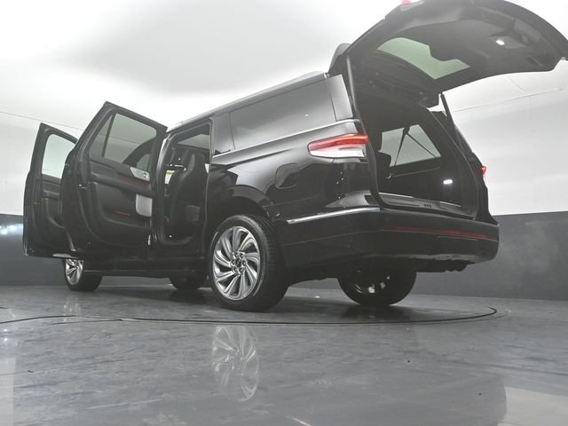 2022 LINCOLN NAVIGATOR L - Image 48