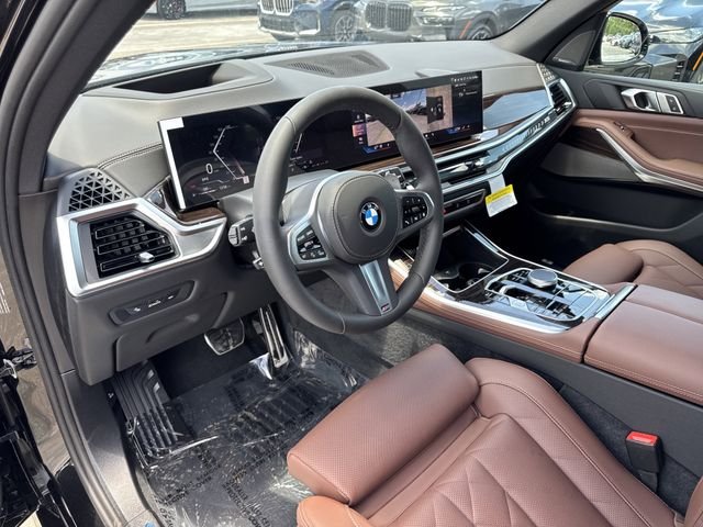 New 2026 Black Sapphire Metallic BMW xDrive40i image 15