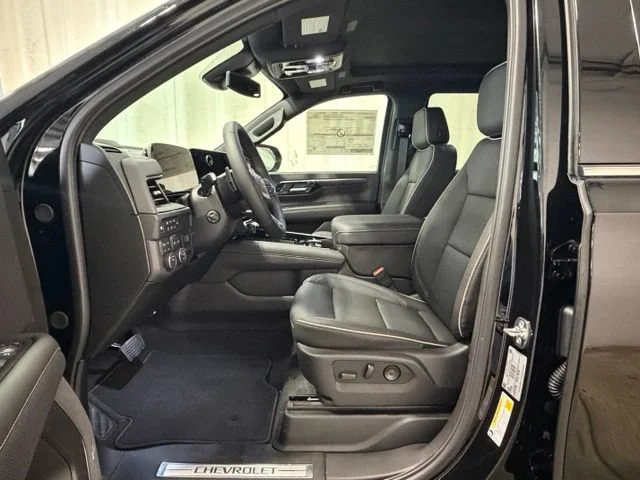 2026 Chevrolet Tahoe Premier - Photo 11