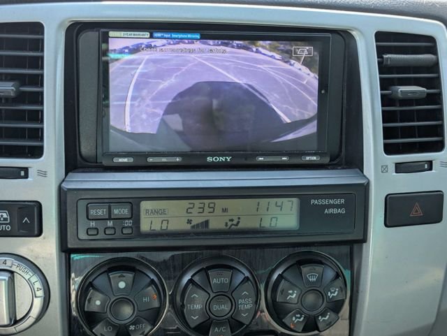 Used 2006  Toyota Limited image 18