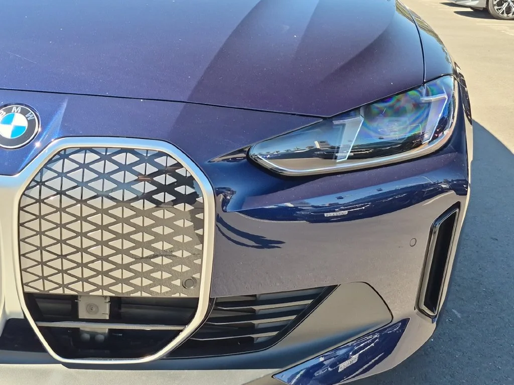 New 2026 Blue BMW eDrive40 image 23