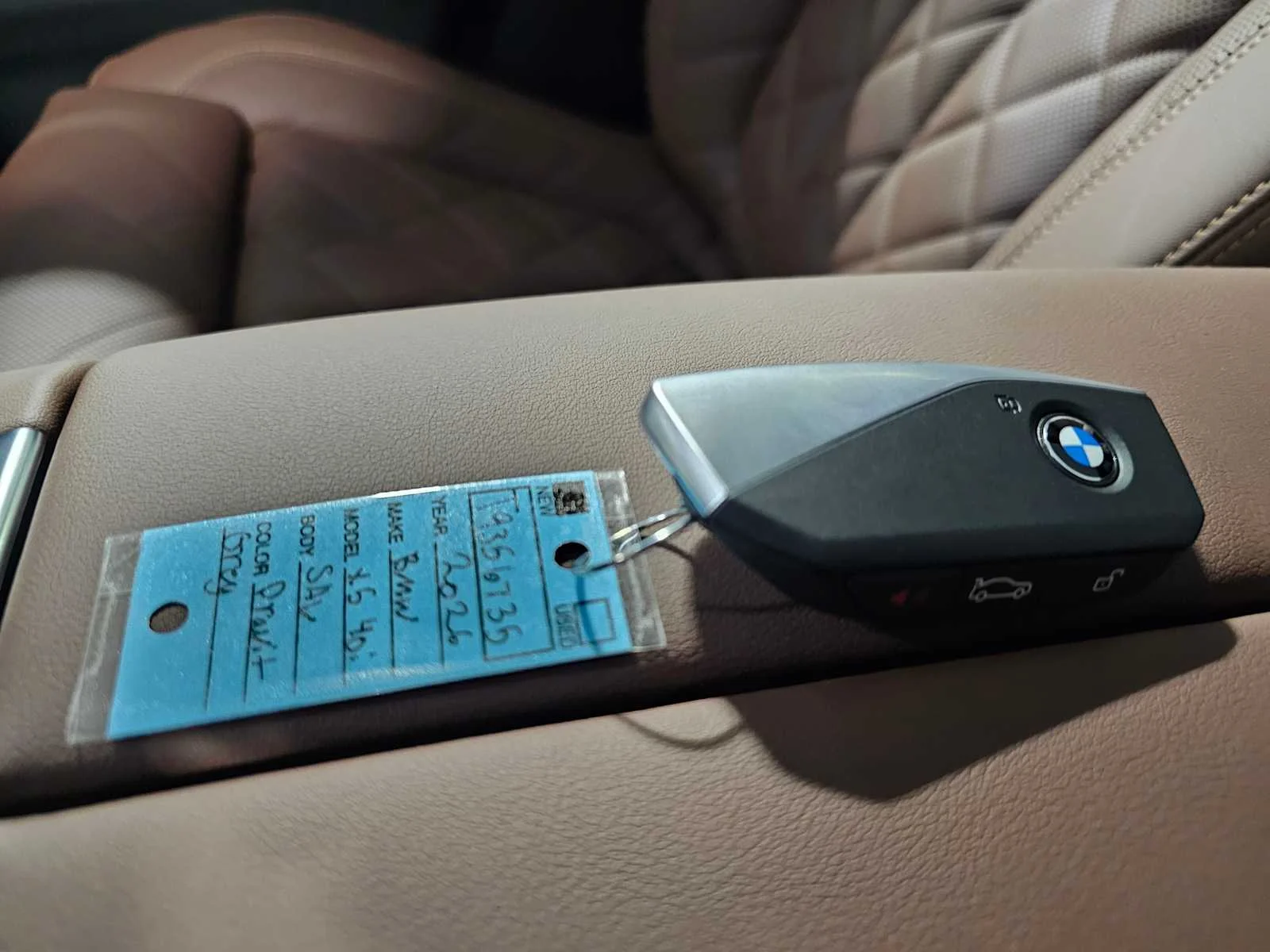 New 2026 Dravit Grey Metallic BMW xDrive40i image 45