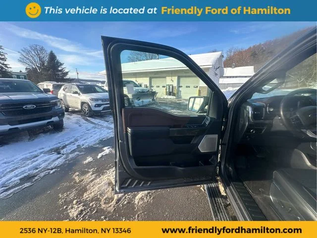 Used 2023 Gray Metallic Ford Lariat image 25