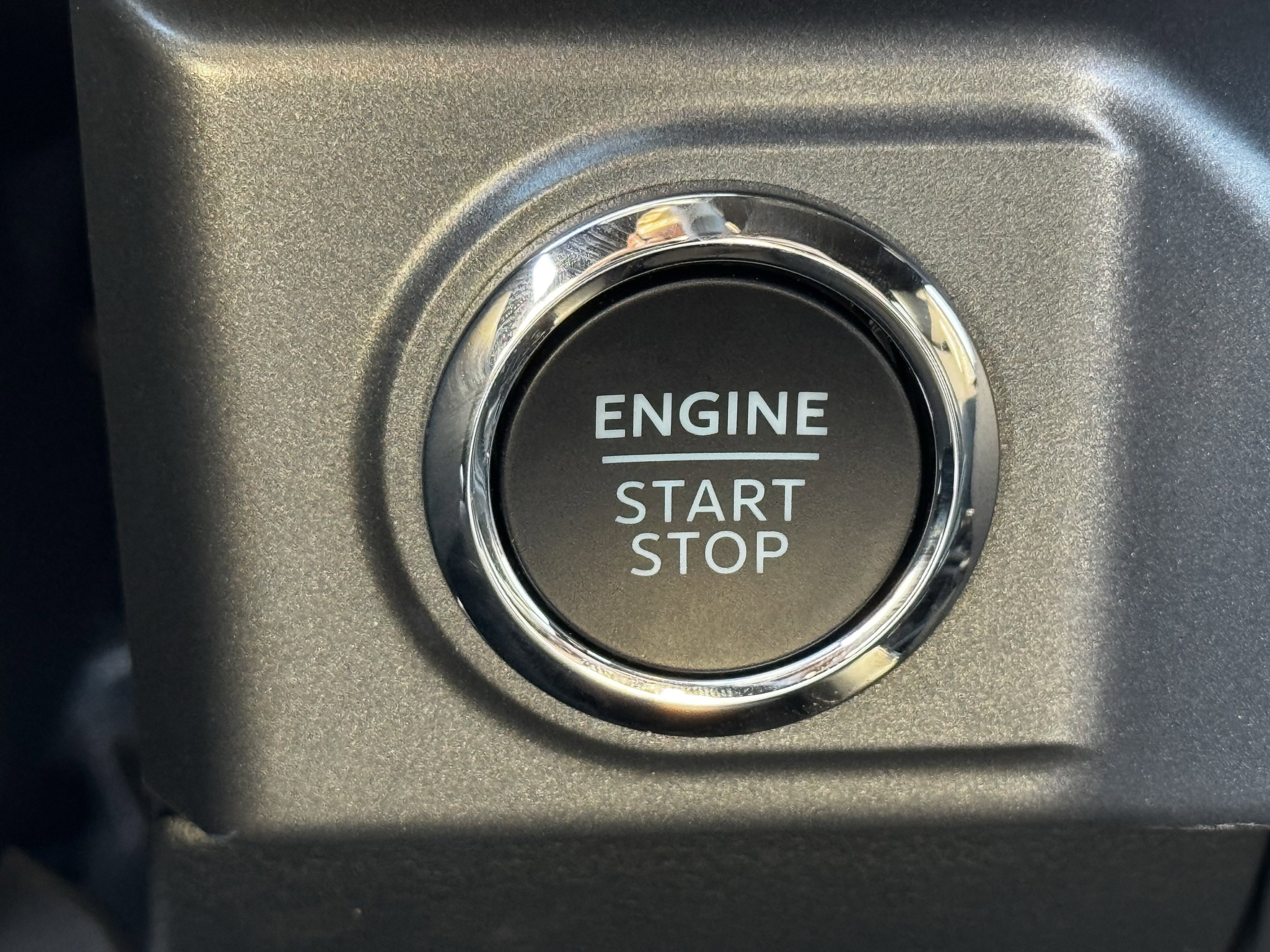 New 2026 Carbonized Gray Metallic Ford XLT image 20