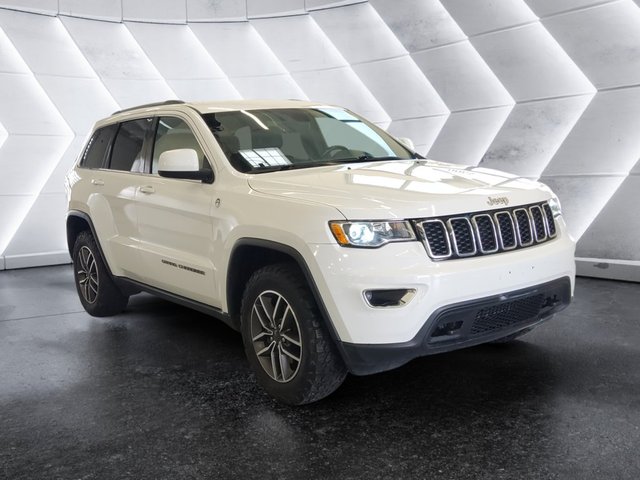 2020 Jeep Grand Cherokee Laredo