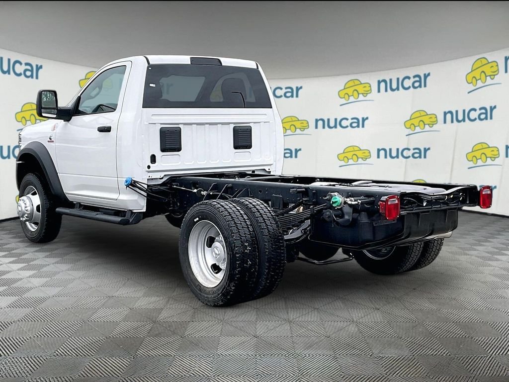 New 2026 Bright White Clear-Coat Exterior Paint RAM Tradesman image 5