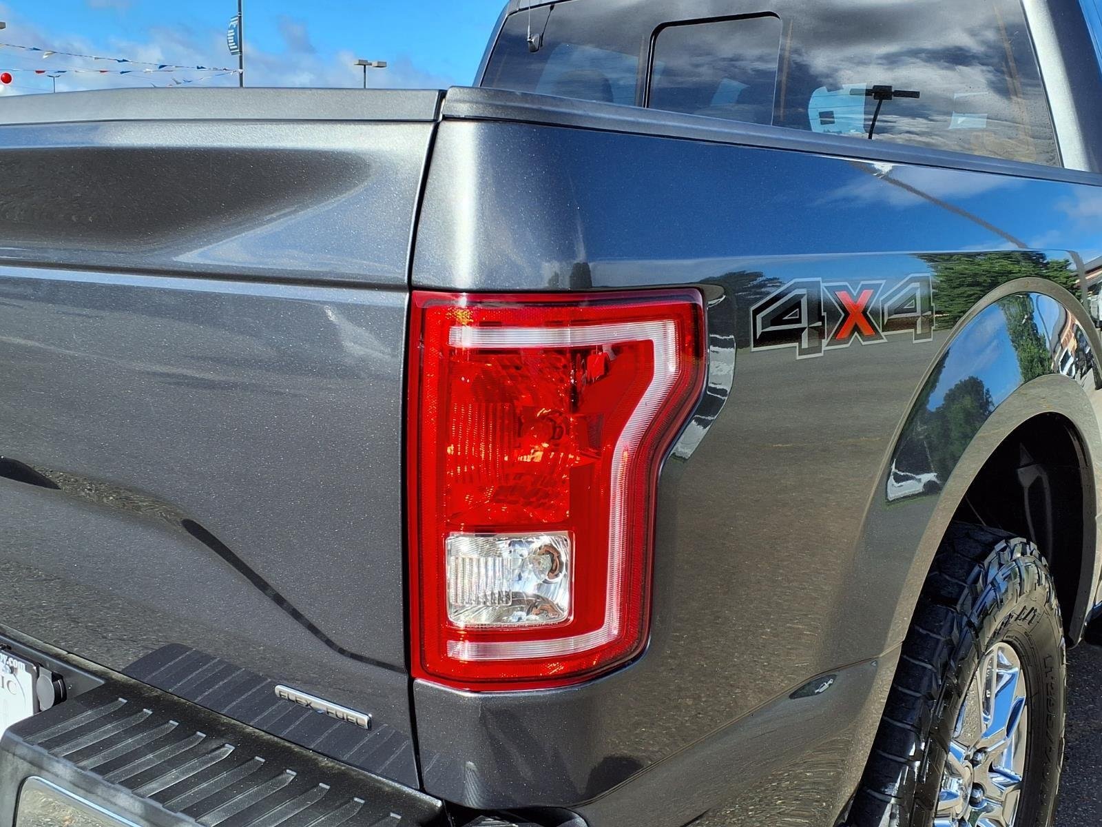 Used 2016 Lithium Gray Ford XLT image 17