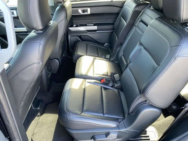 2024 Ford Explorer XLT - Photo 16