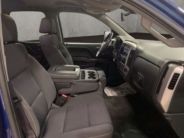 Used 2017 Blue GMC SLE image 19