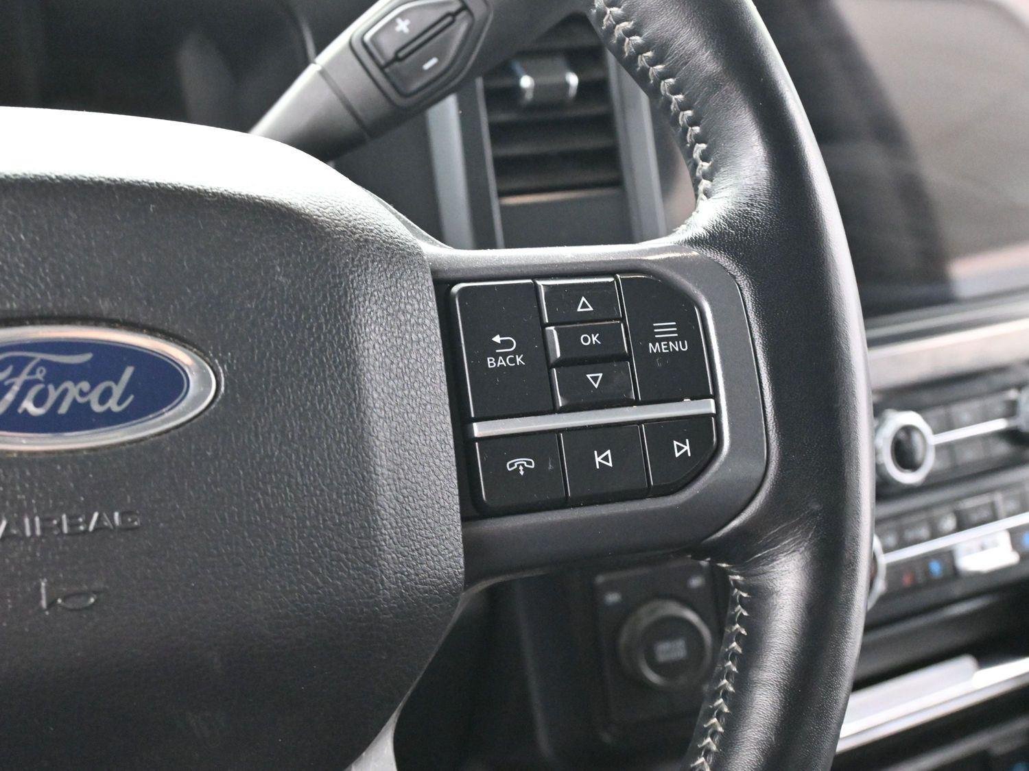Used 2024 Oxford White Ford LARIAT image 18