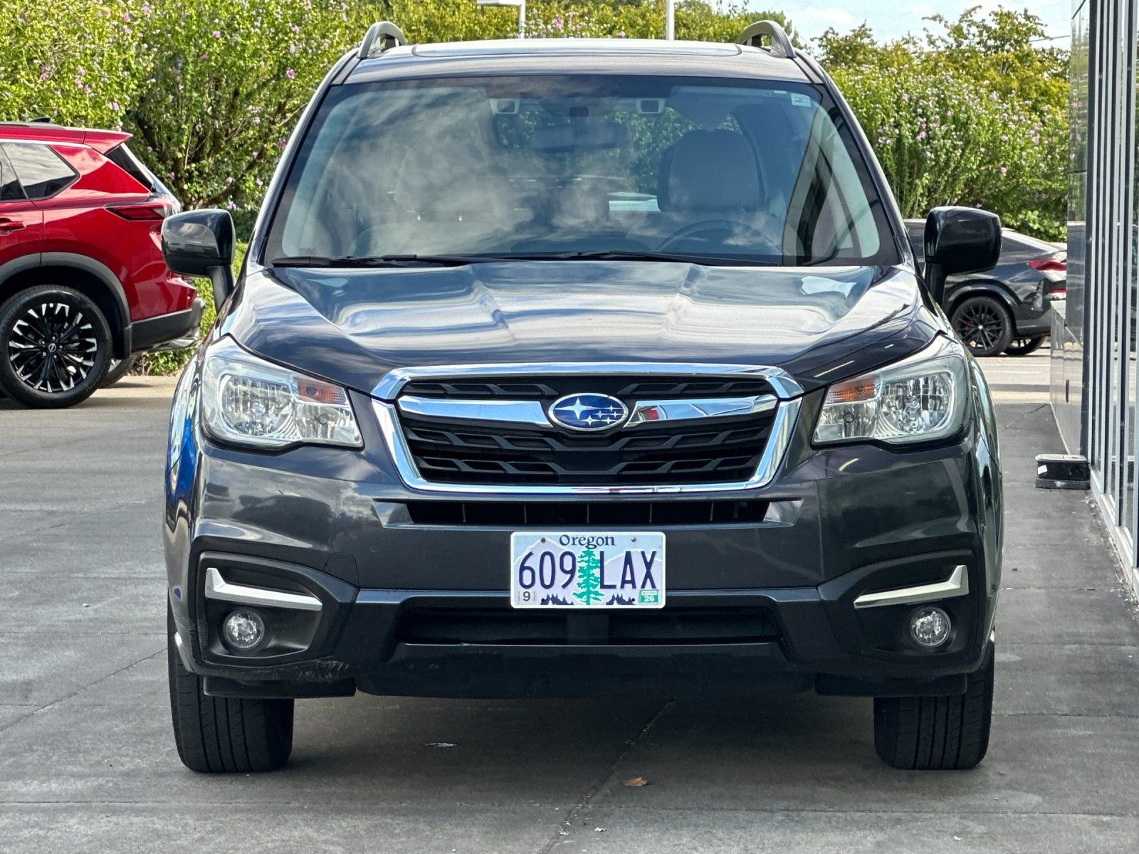 Used 2018 Dark Gray Metallic Subaru 2.5i Premium image 8