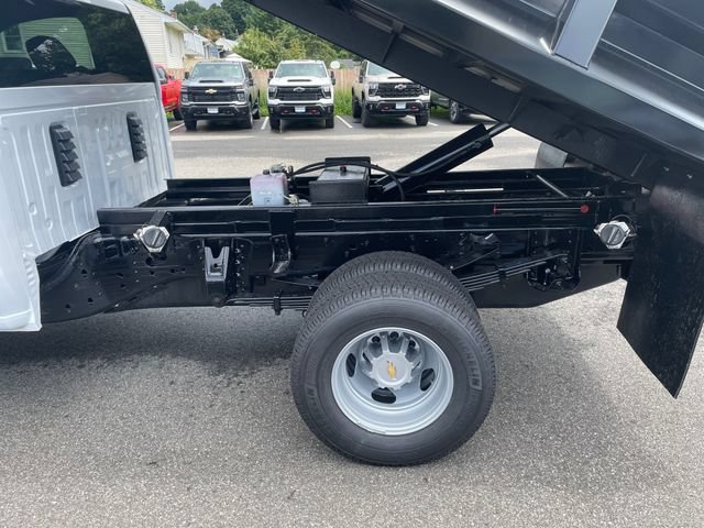 New 2026 Summit White Chevrolet Work Truck image 11
