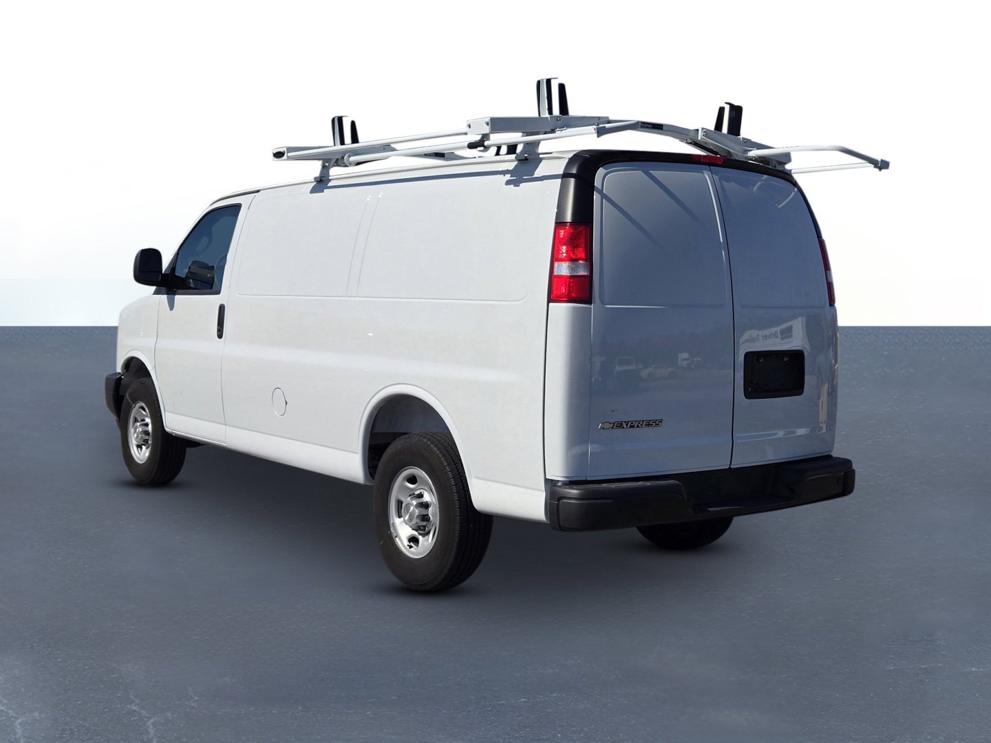 2025 Chevrolet Express Cargo Work Van - Photo 7