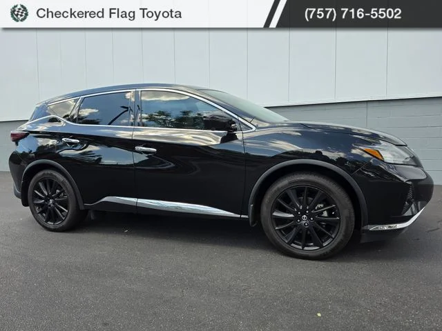 Used 2022 Magnetic Black Pearl Nissan SL image 10