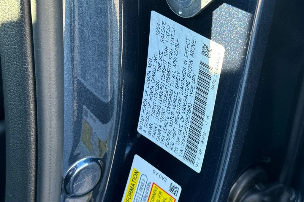 Used 2025 Canyon River Blue Metallic Honda LX image 33